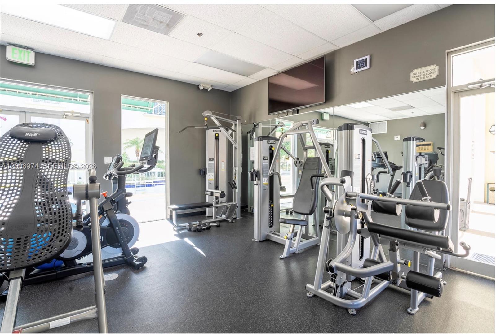 151 Michigan Ave #533 Miami Beach, FL 33139