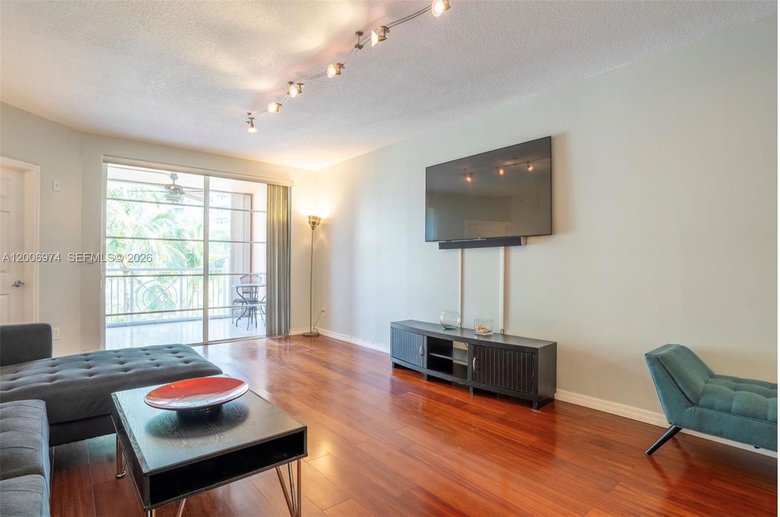 151 Michigan Ave #533 Miami Beach, FL 33139