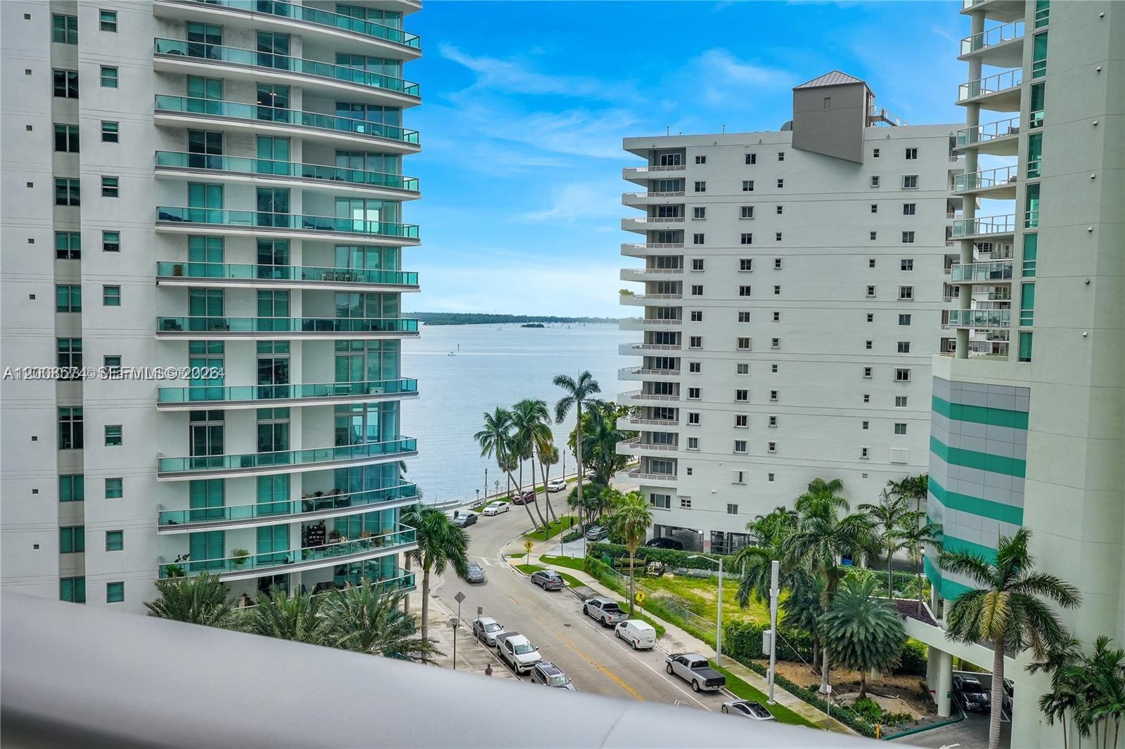 image Brickell House11