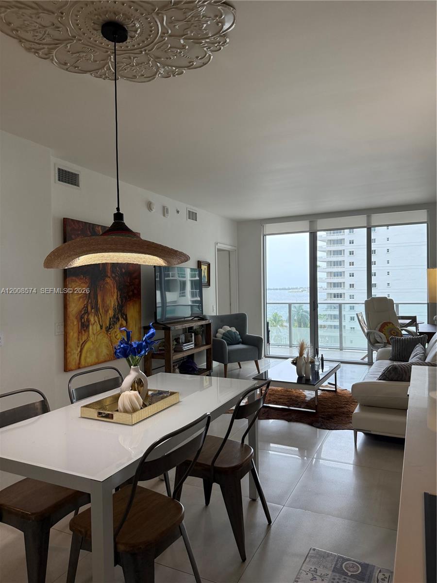 image Brickell House5