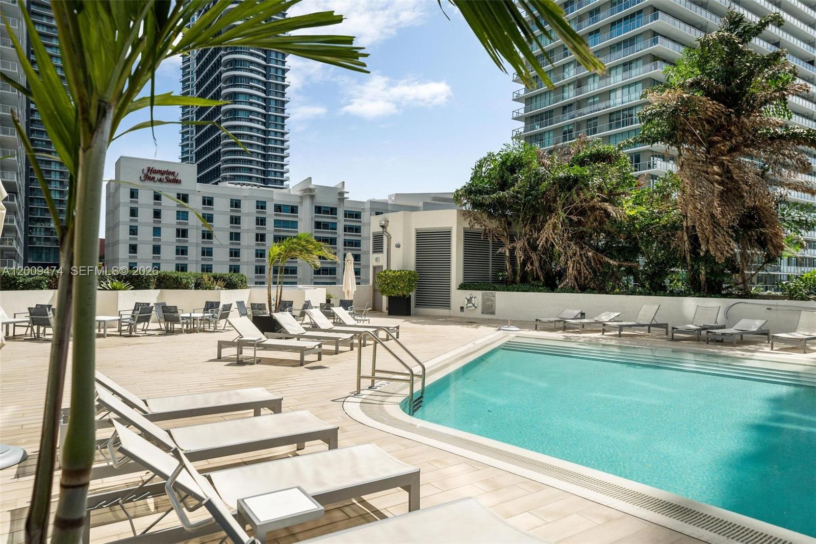 image Axis on Brickell South28
