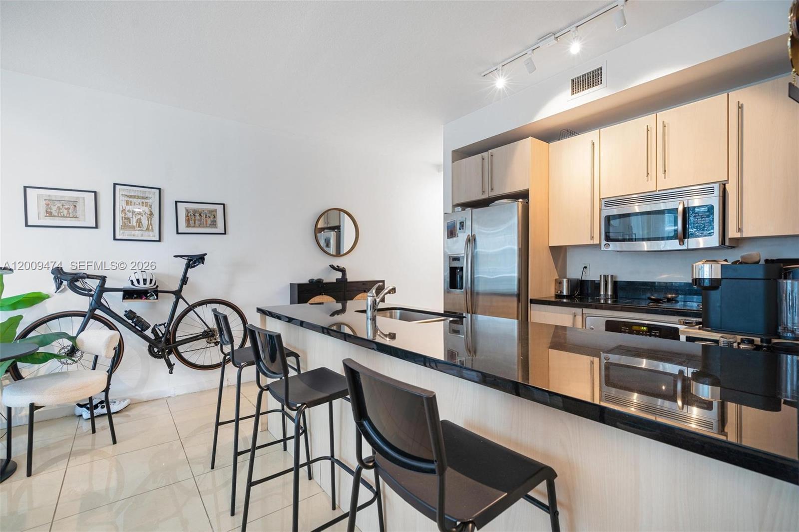 image Axis on Brickell South4
