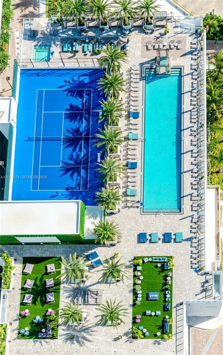 4010 S Ocean Dr #R1808 Hollywood, FL 33019