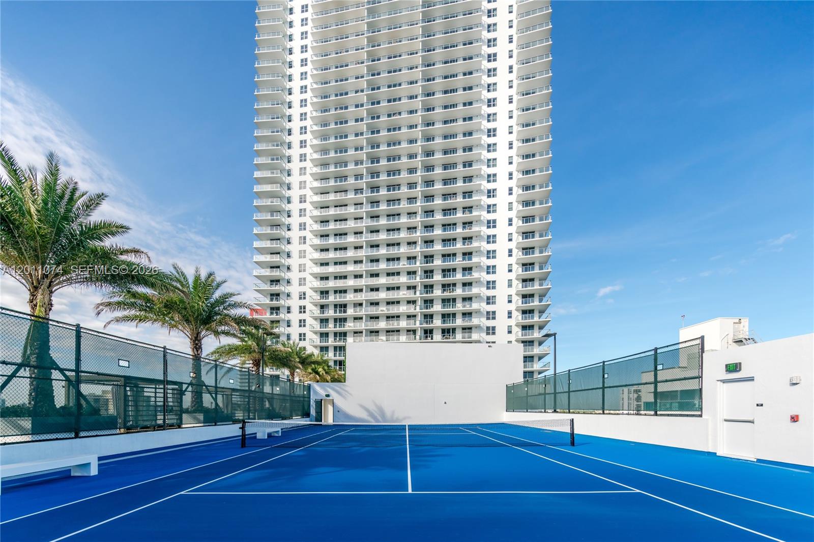 4010 S Ocean Dr #R1808 Hollywood, FL 33019