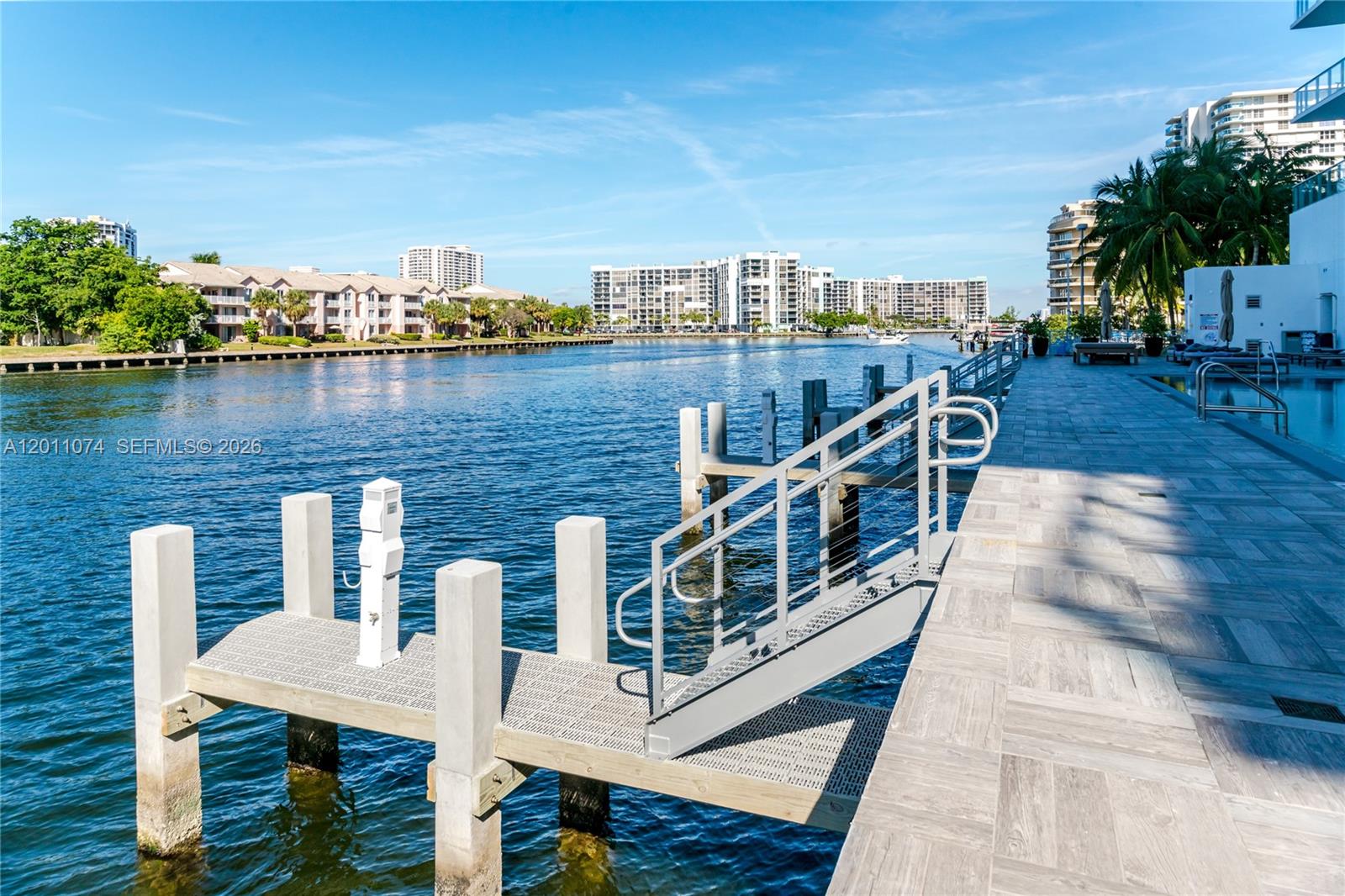 4010 S Ocean Dr #R1808 Hollywood, FL 33019