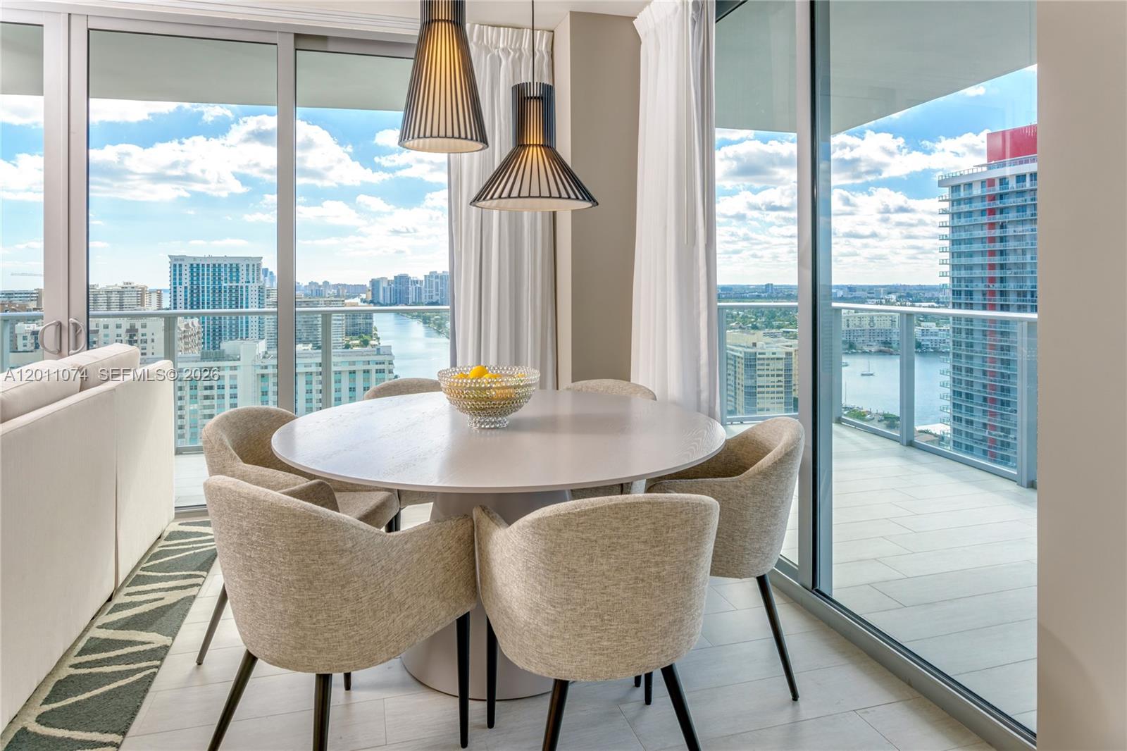 4010 S Ocean Dr #R1808 Hollywood, FL 33019