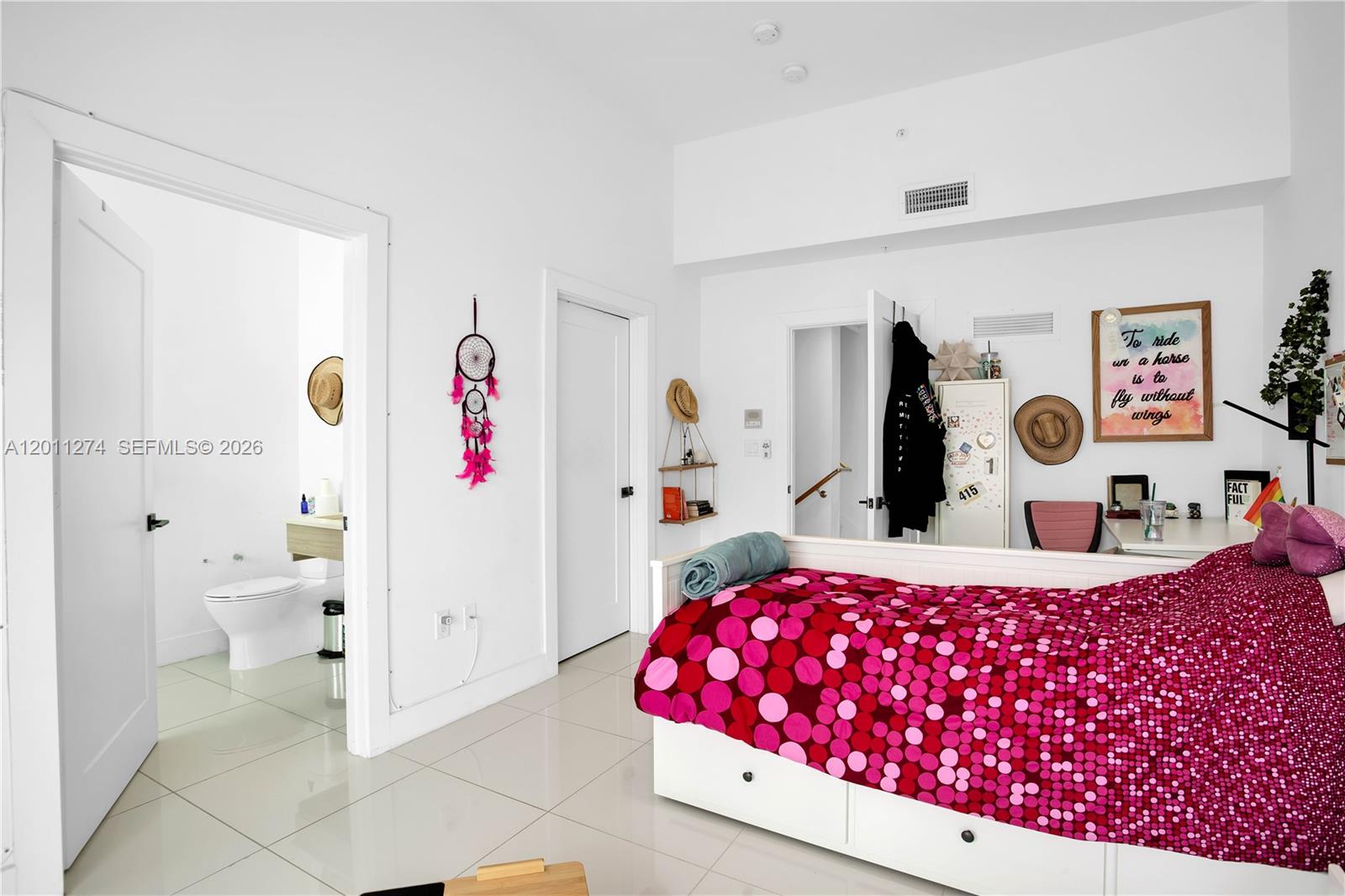 87 N Shore Dr Miami Beach, FL 33141