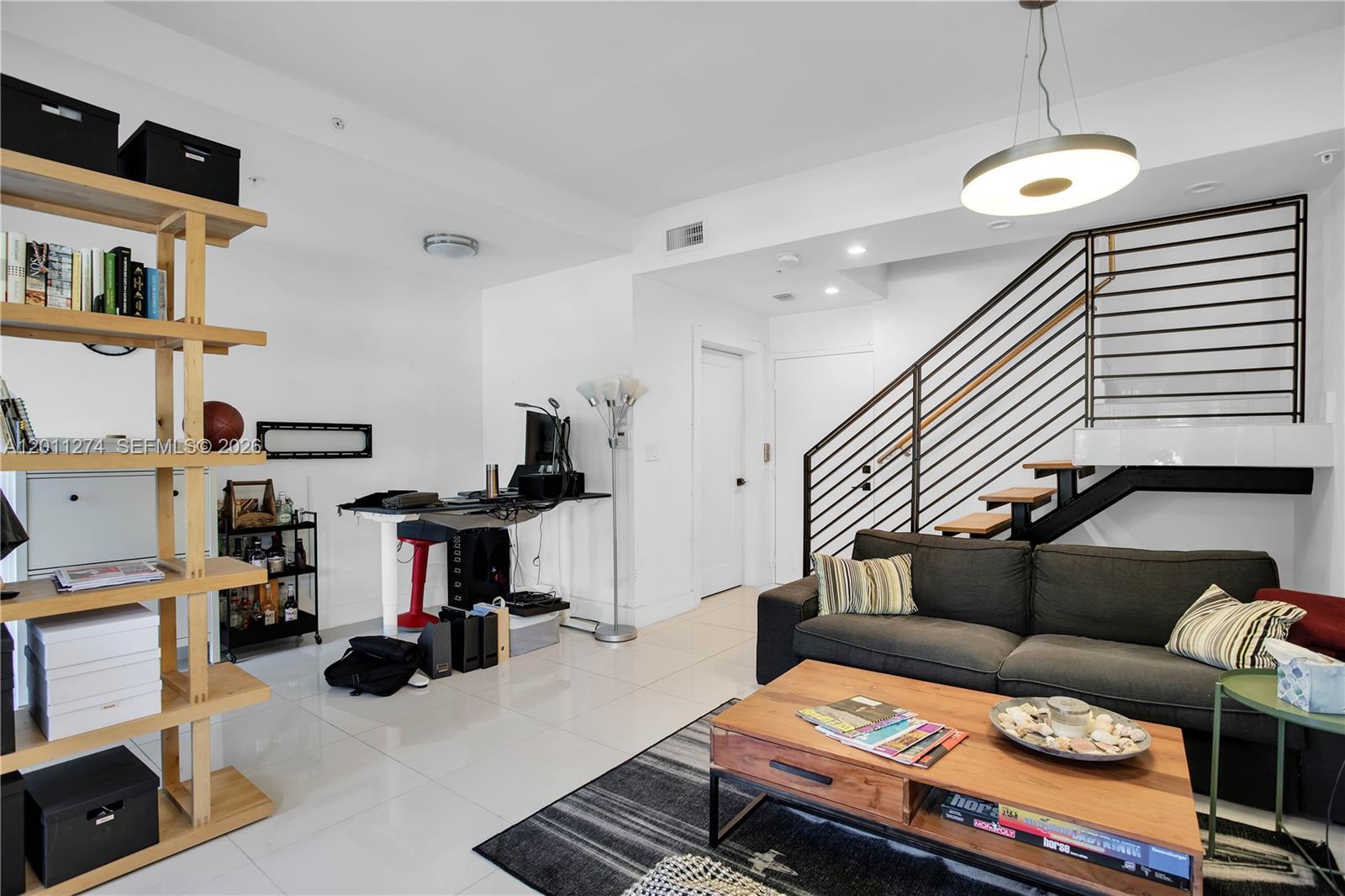 87 N Shore Dr Miami Beach, FL 33141