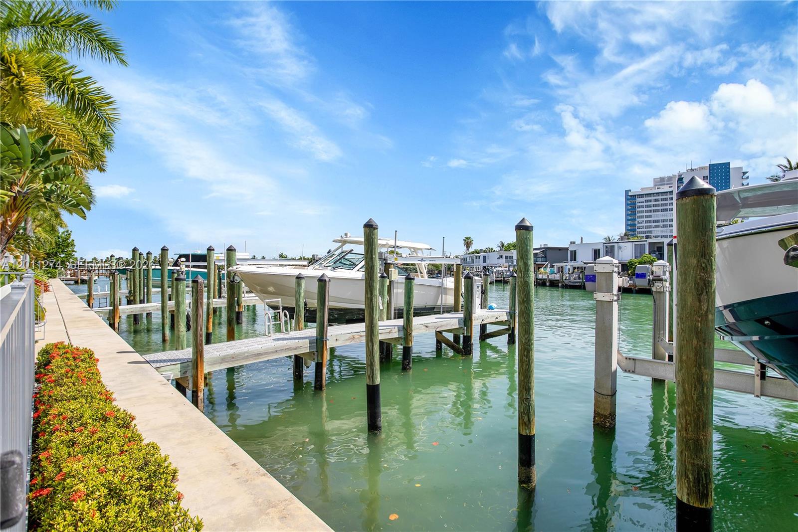 87 N Shore Dr Miami Beach, FL 33141
