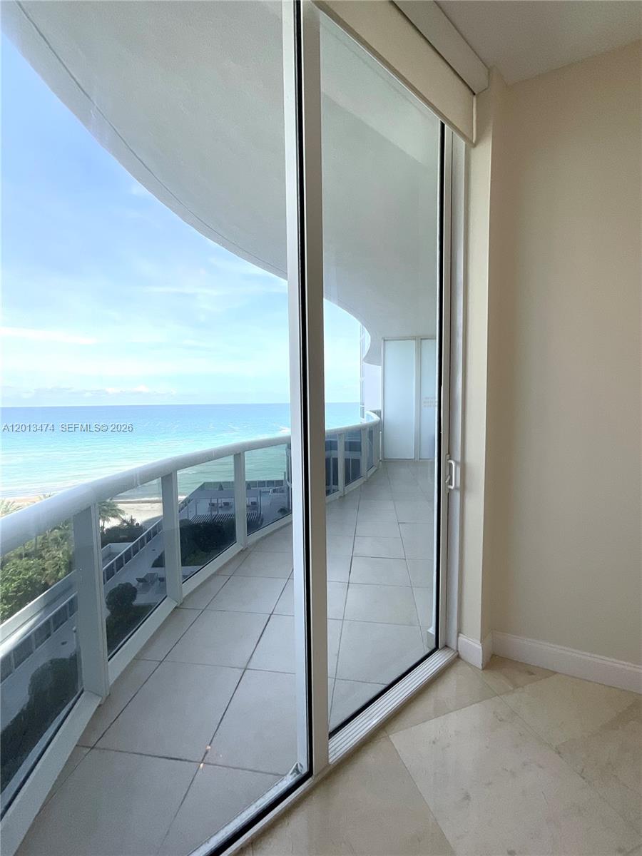 16001 Collins Ave #703 Sunny Isles Beach, FL 33160