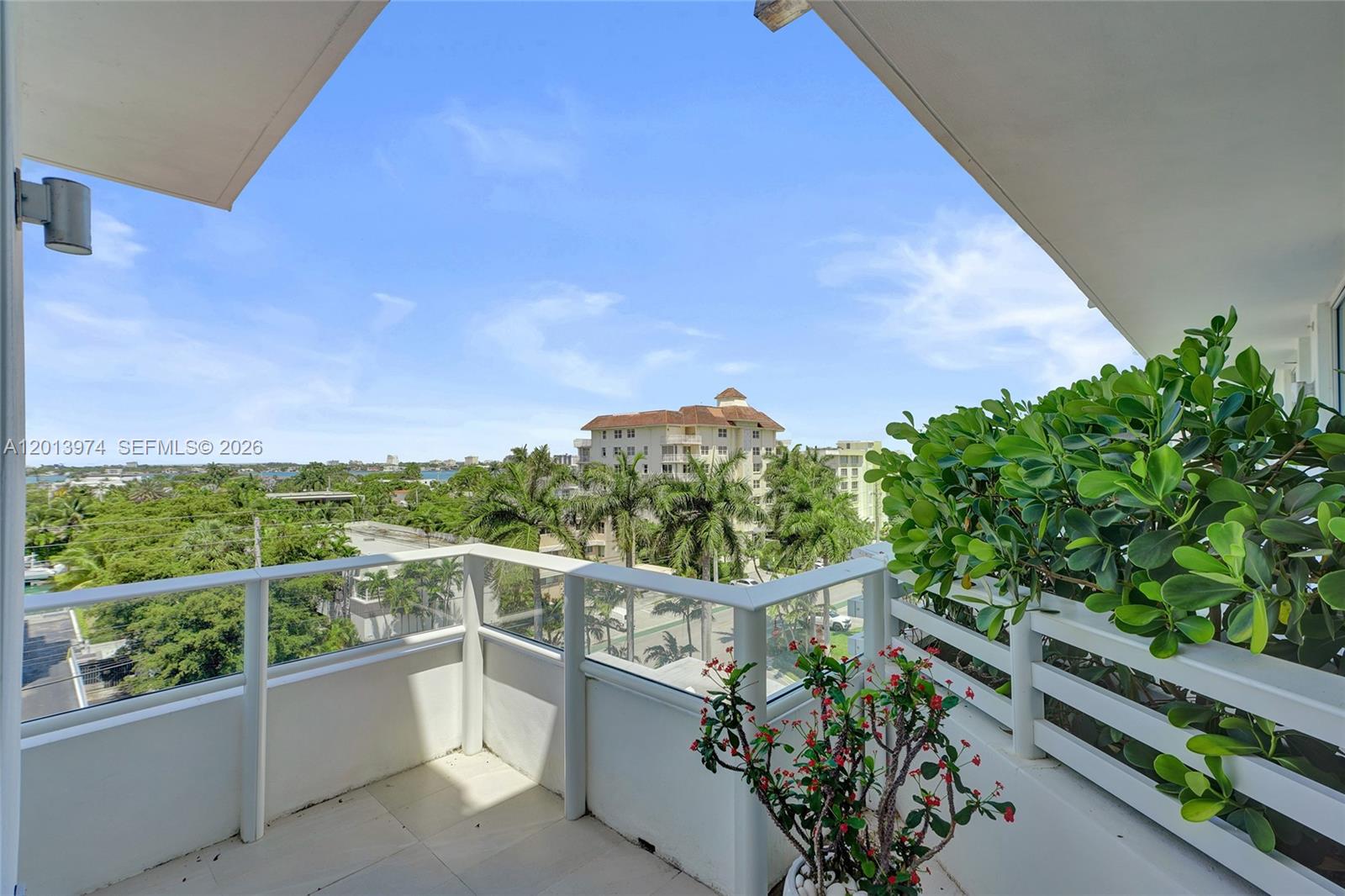 1170 101st St #602 Bay Harbor Islands, FL 33154