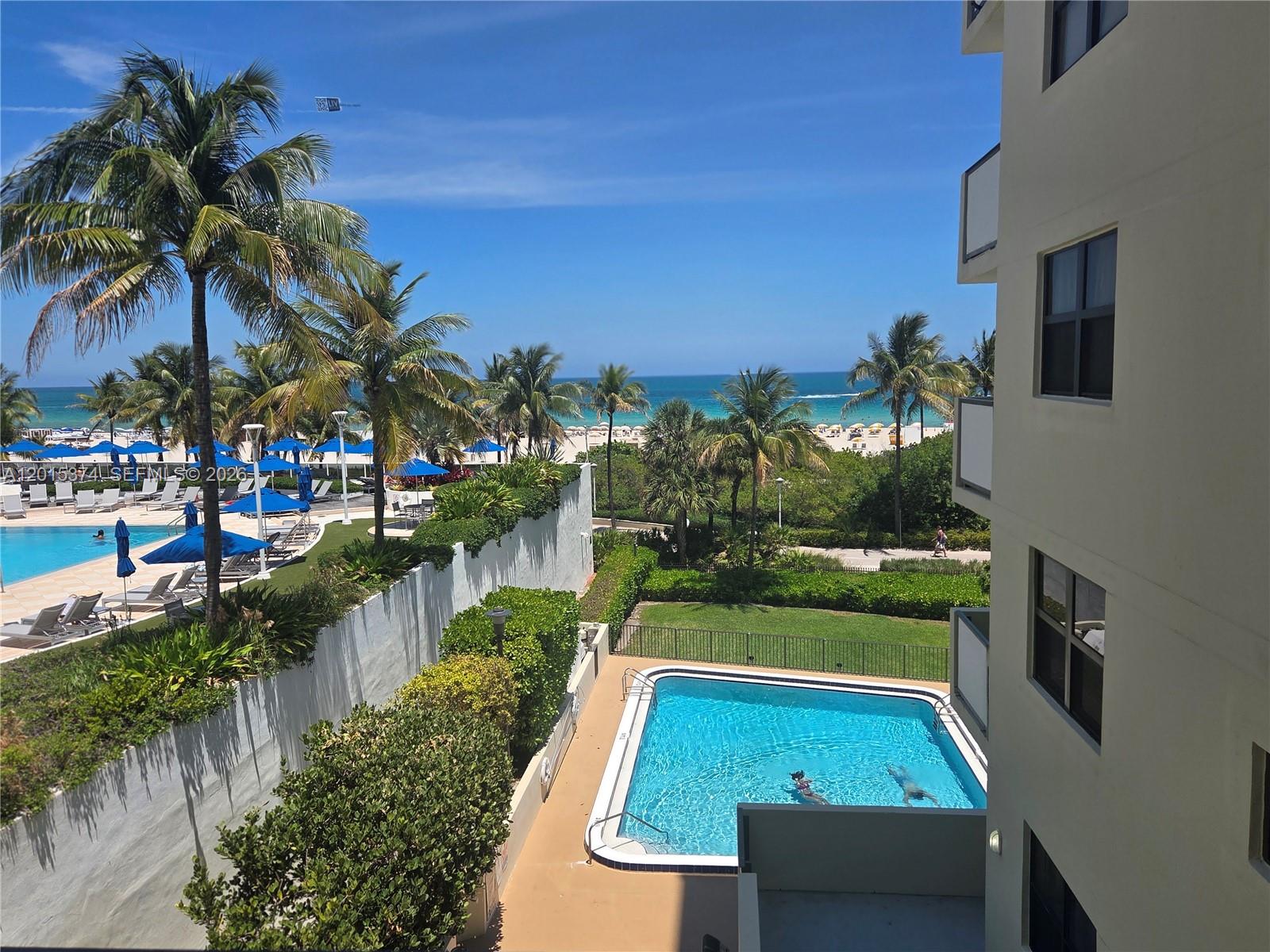 1623 Collins Ave #415