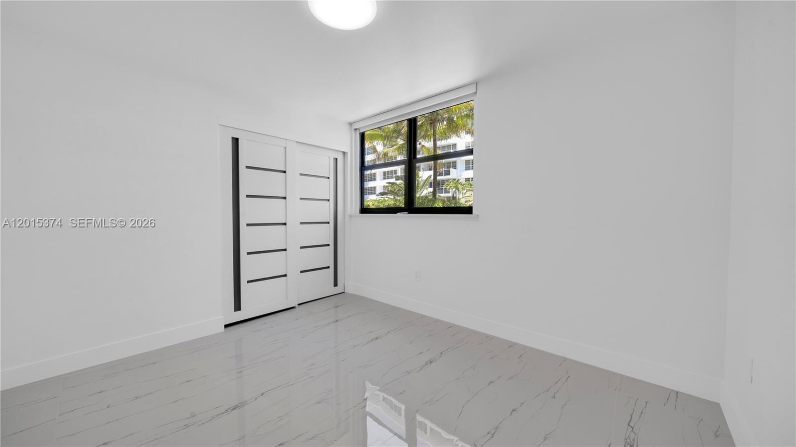1623 Collins Ave #415 Miami Beach, FL 33139