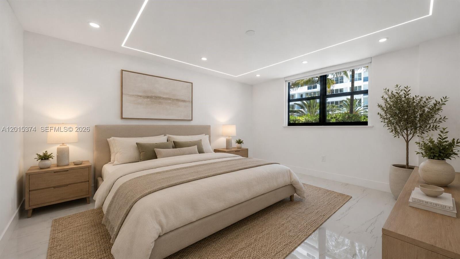 1623 Collins Ave #415 Miami Beach, FL 33139