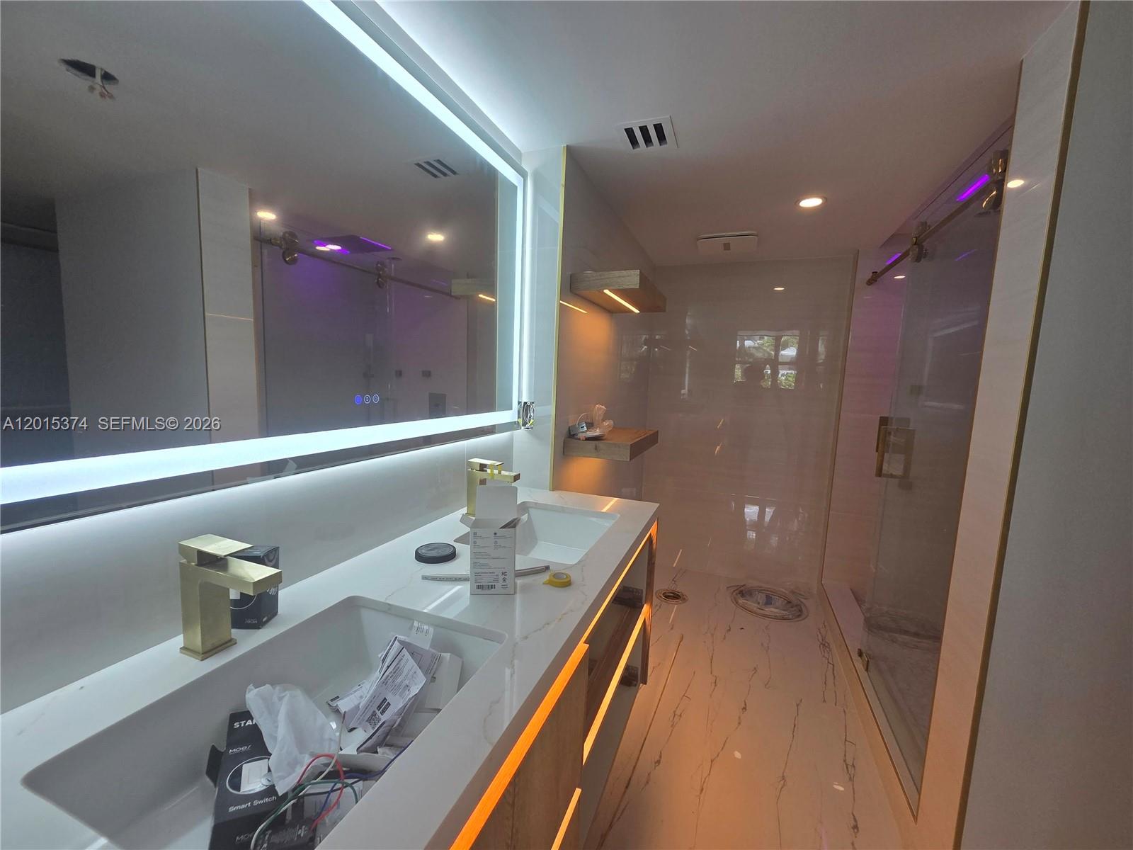 1623 Collins Ave #415 Miami Beach, FL 33139