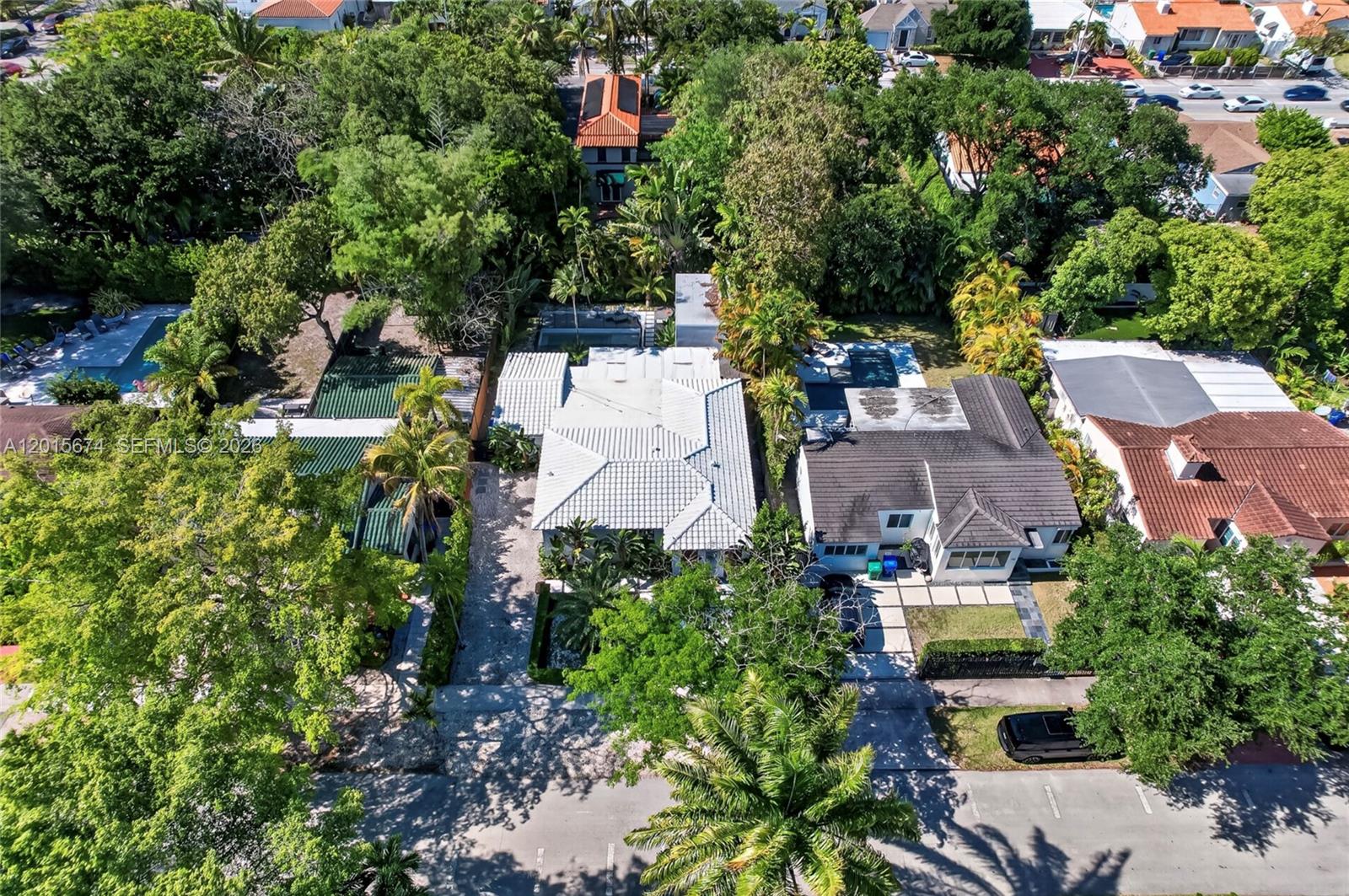 725 NE 81st St Miami, FL 33138