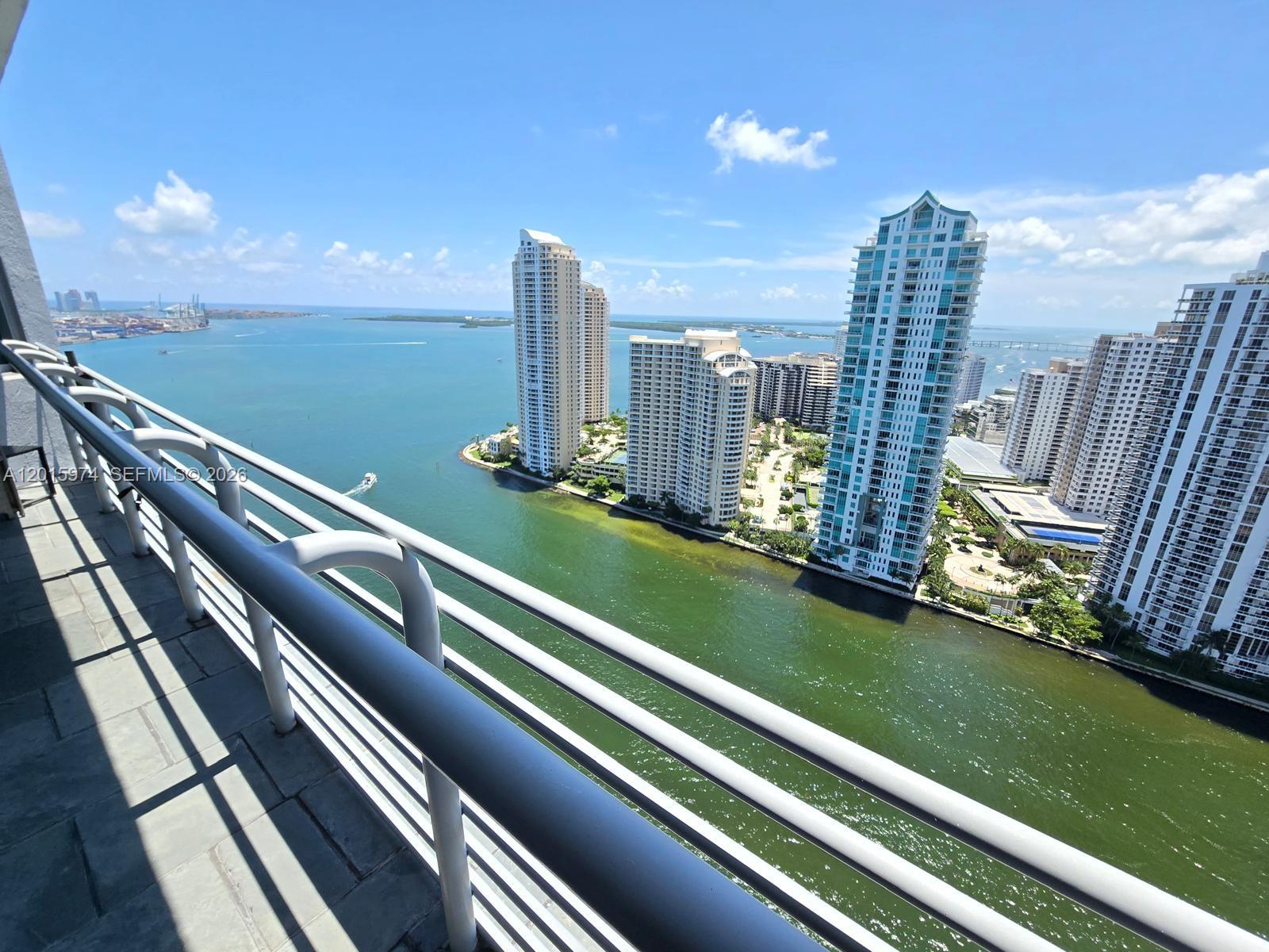 325 S Biscayne Blvd #3719