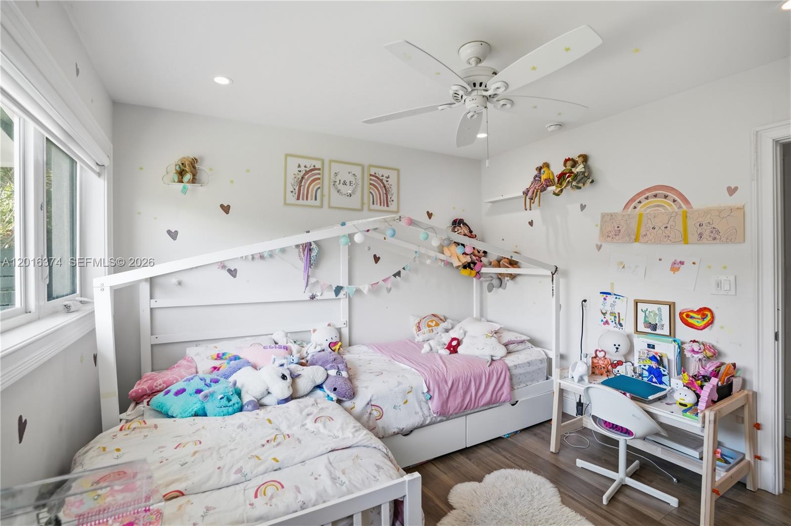 7830 SW 53rd Pl Miami, FL 33143