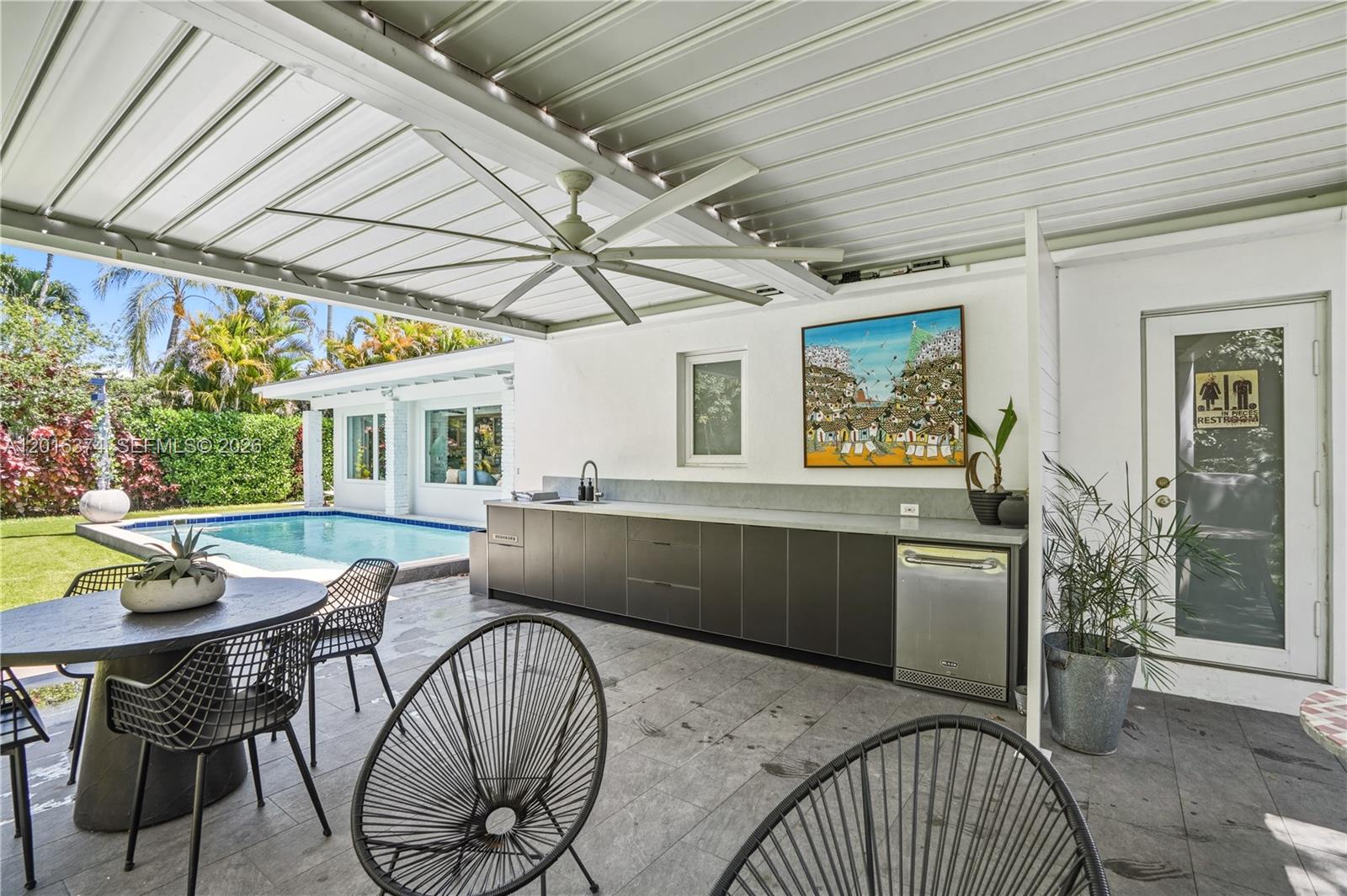 7830 SW 53rd Pl Miami, FL 33143