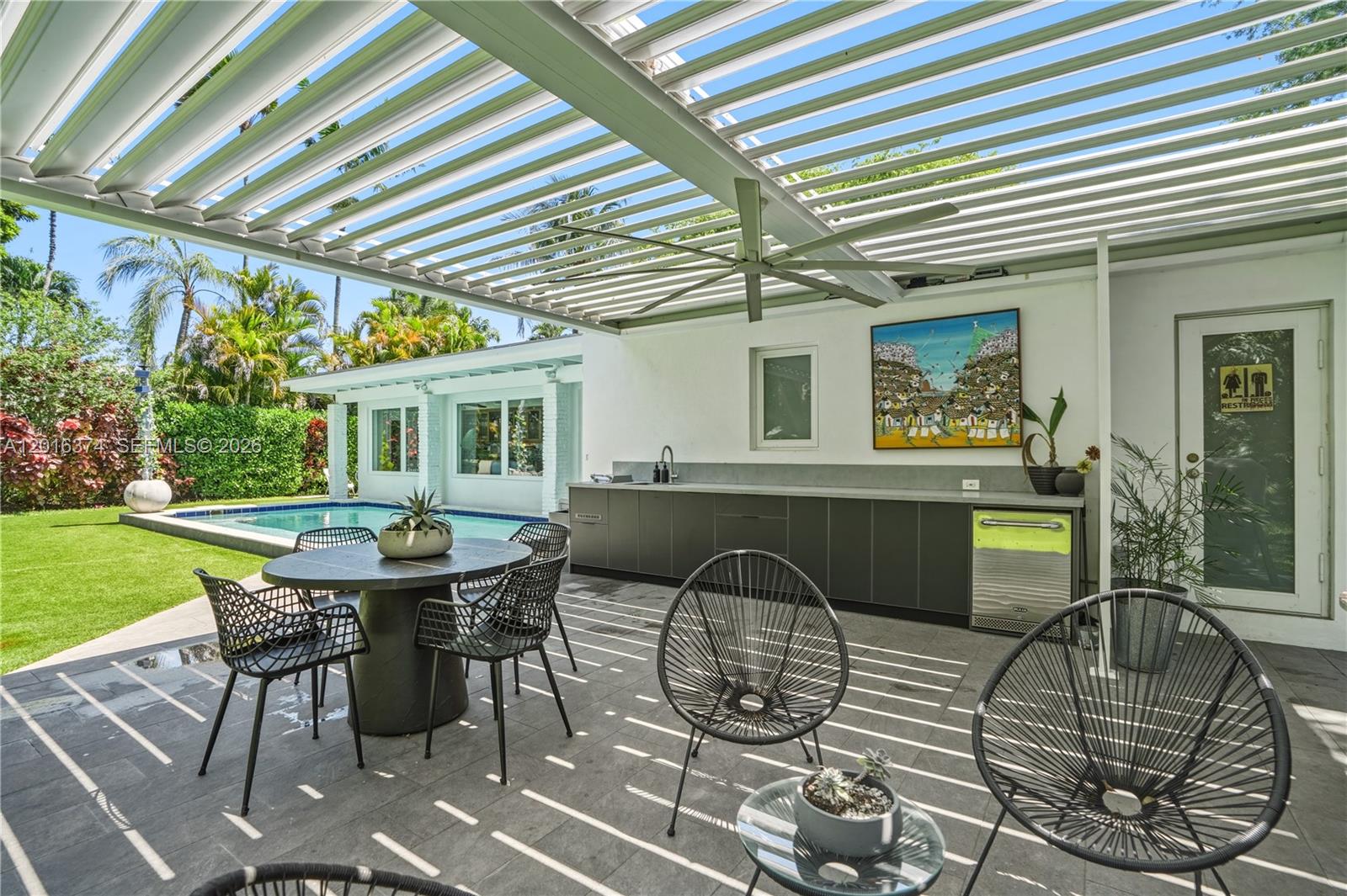 7830 SW 53rd Pl Miami, FL 33143