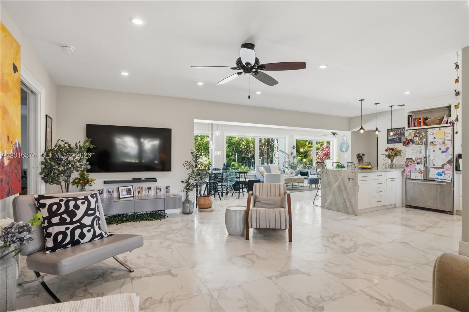 7830 SW 53rd Pl Miami, FL 33143