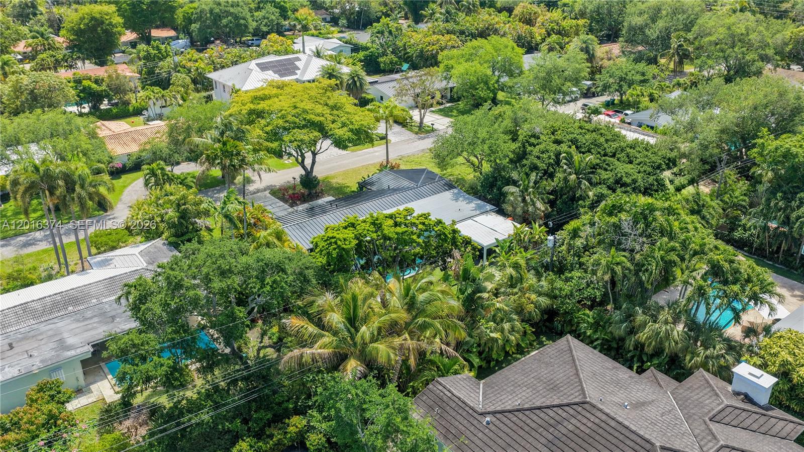 7830 SW 53rd Pl Miami, FL 33143