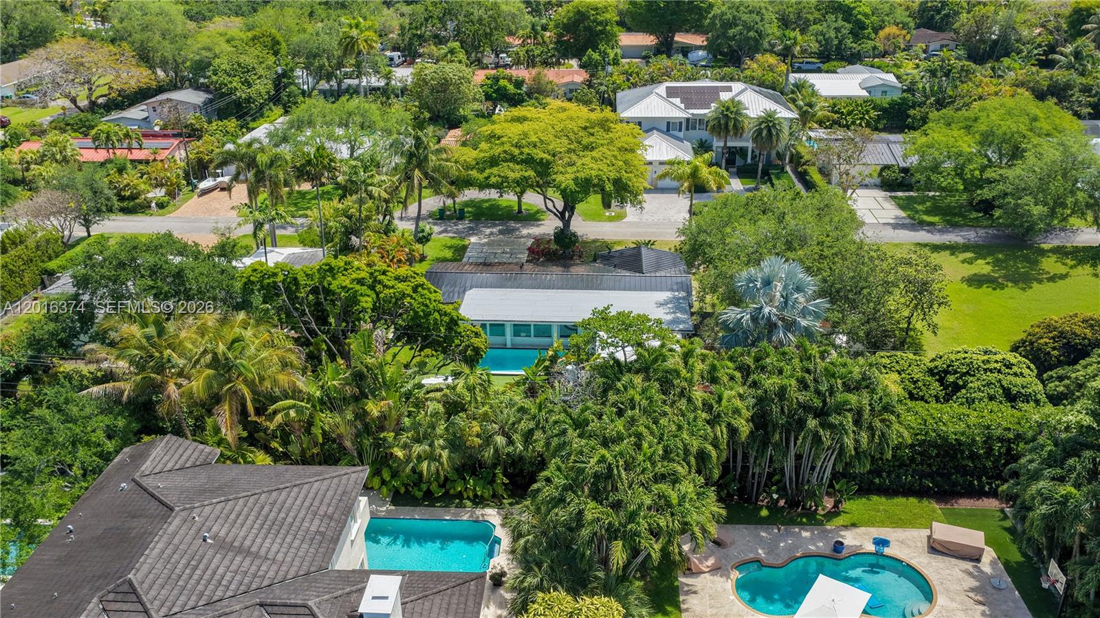 7830 SW 53rd Pl Miami, FL 33143