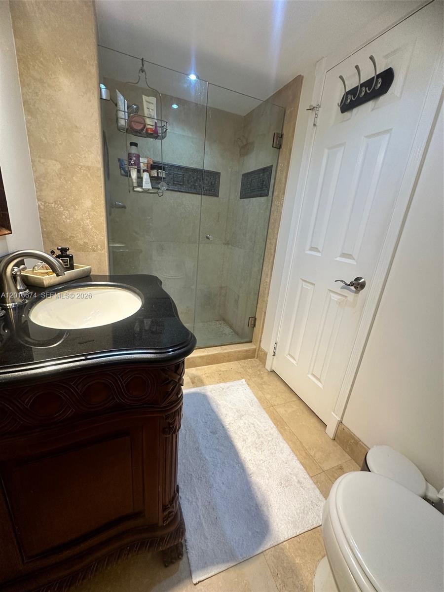 2780 NE 183rd #PH04 Aventura, FL 33160