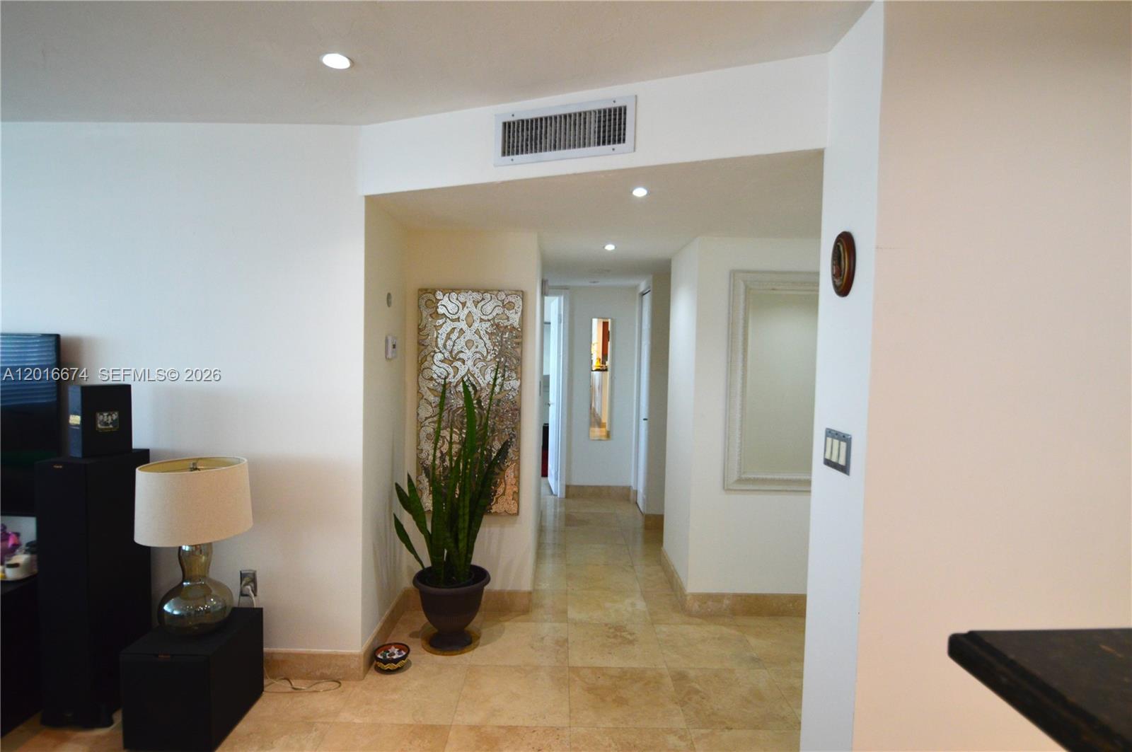 2780 NE 183rd St #PH04 Aventura, FL 33160