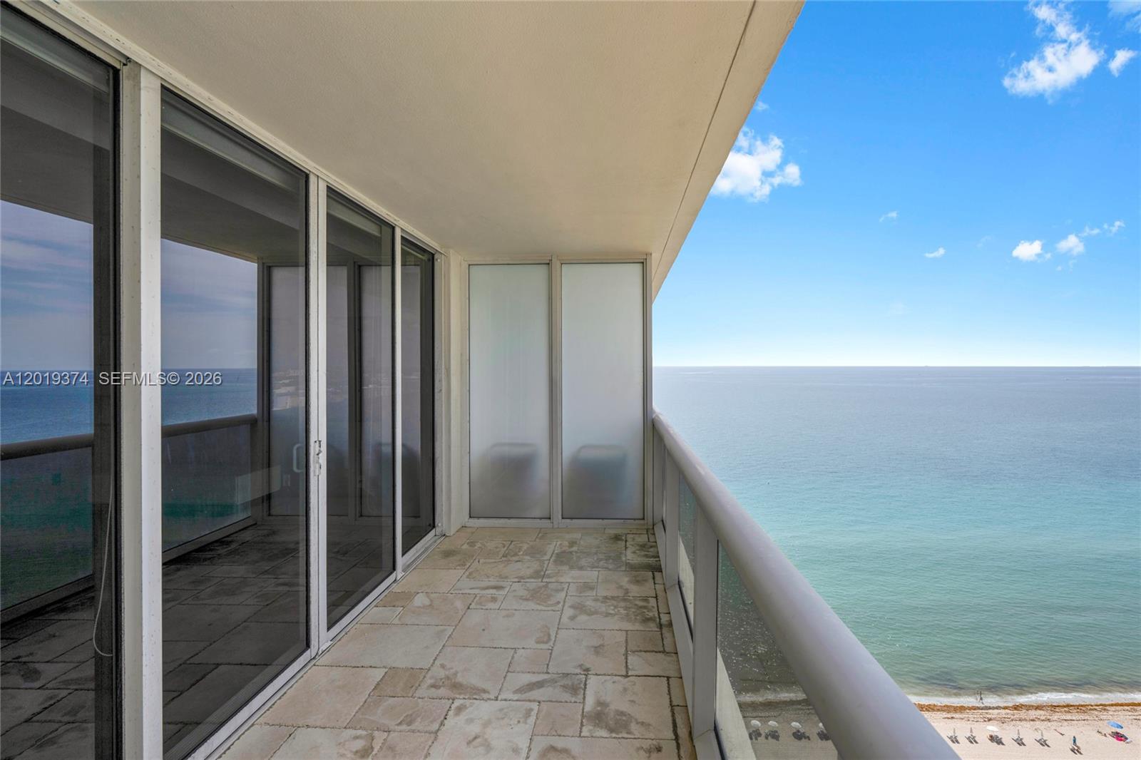 1830 S Ocean Dr #2705 Hallandale Beach, FL 33009