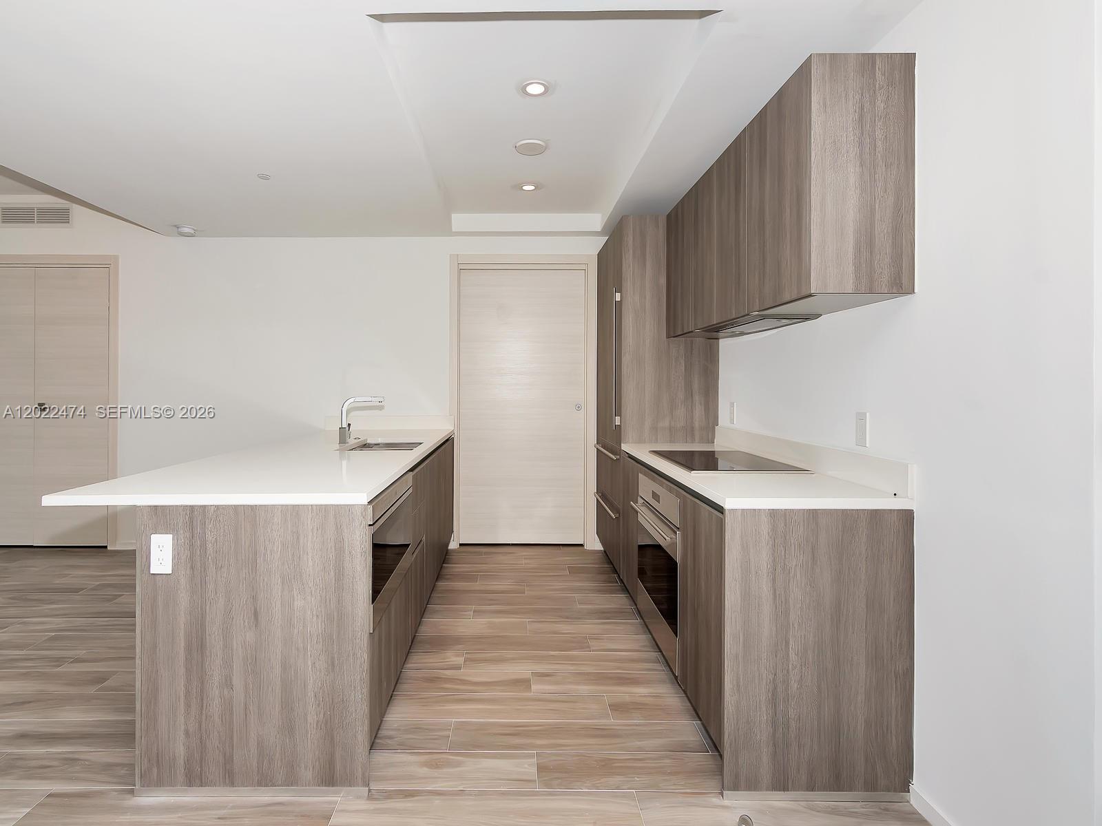 801 S Miami Ave #2310 Miami, FL 33131