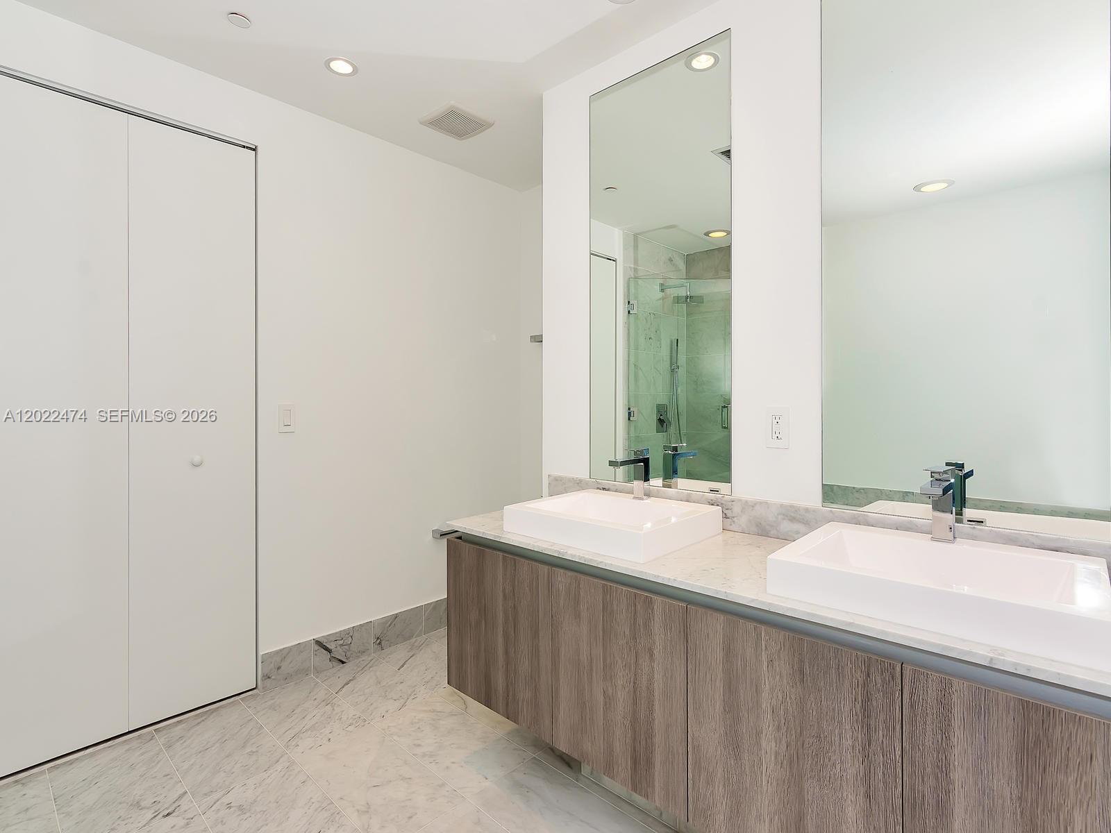 801 S Miami Ave #2310 Miami, FL 33131