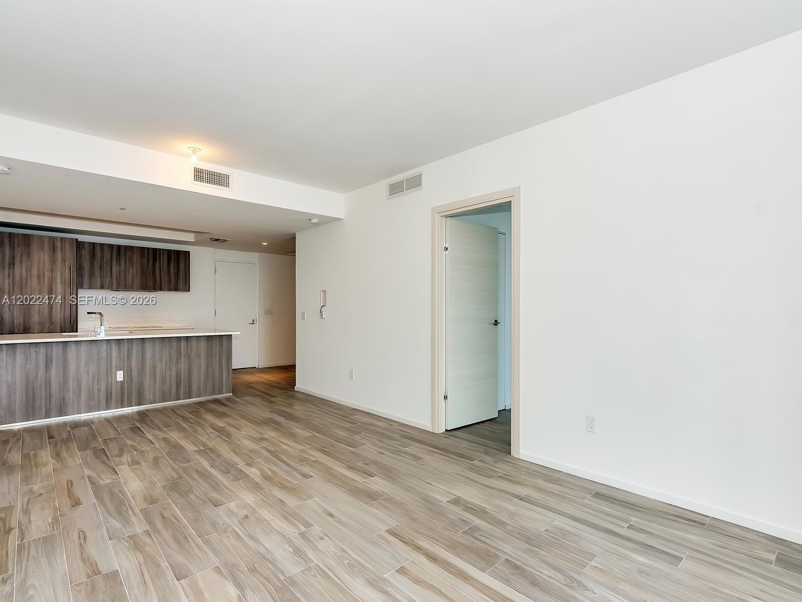 801 S Miami Ave #2310 Miami, FL 33131