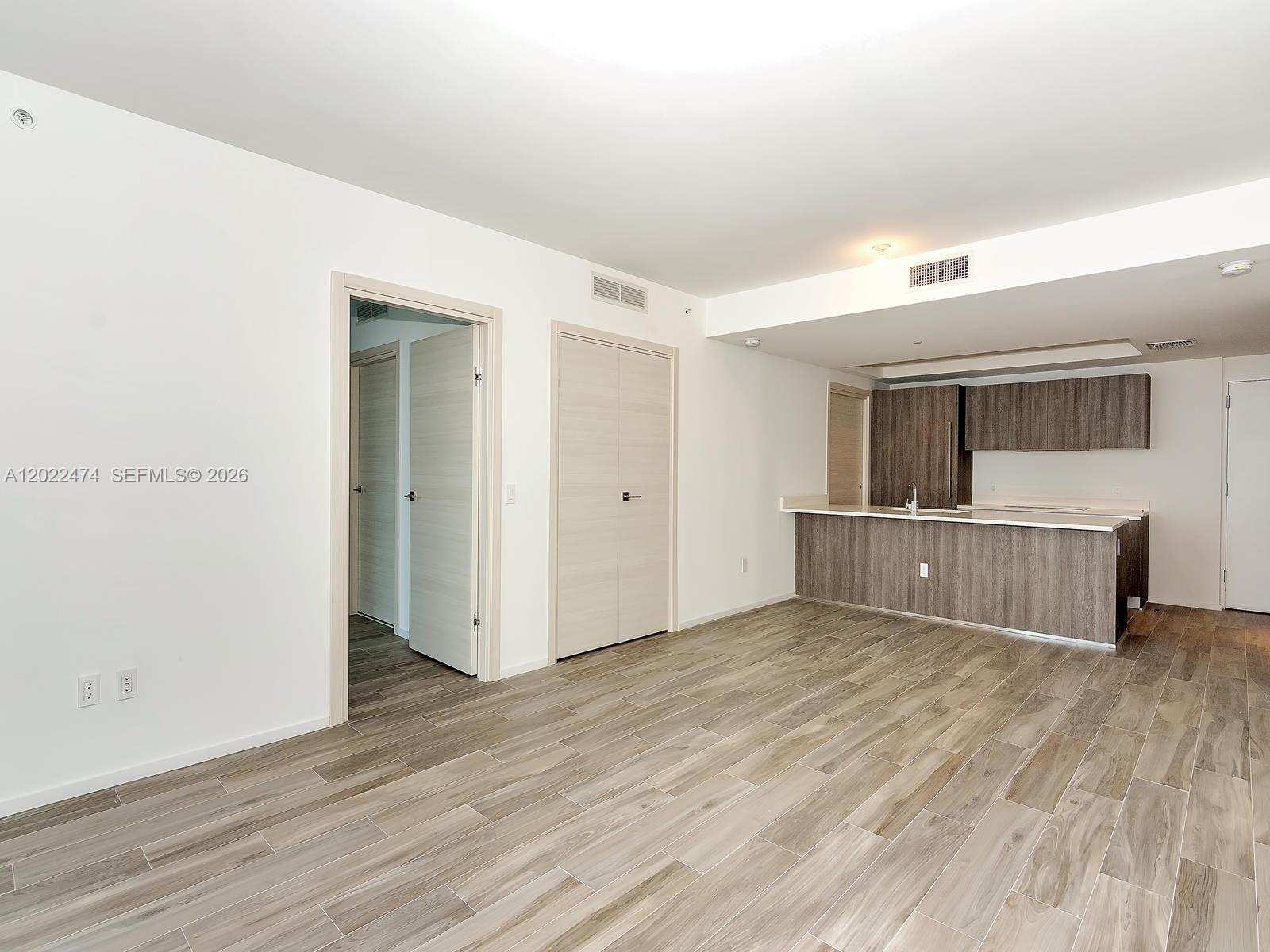 801 S Miami Ave #2310 Miami, FL 33131