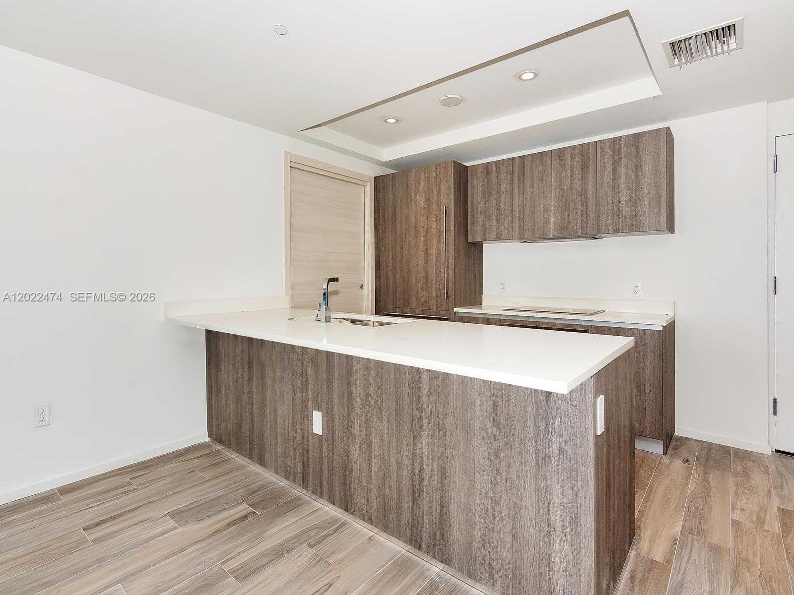801 S Miami Ave #2310 Miami, FL 33131