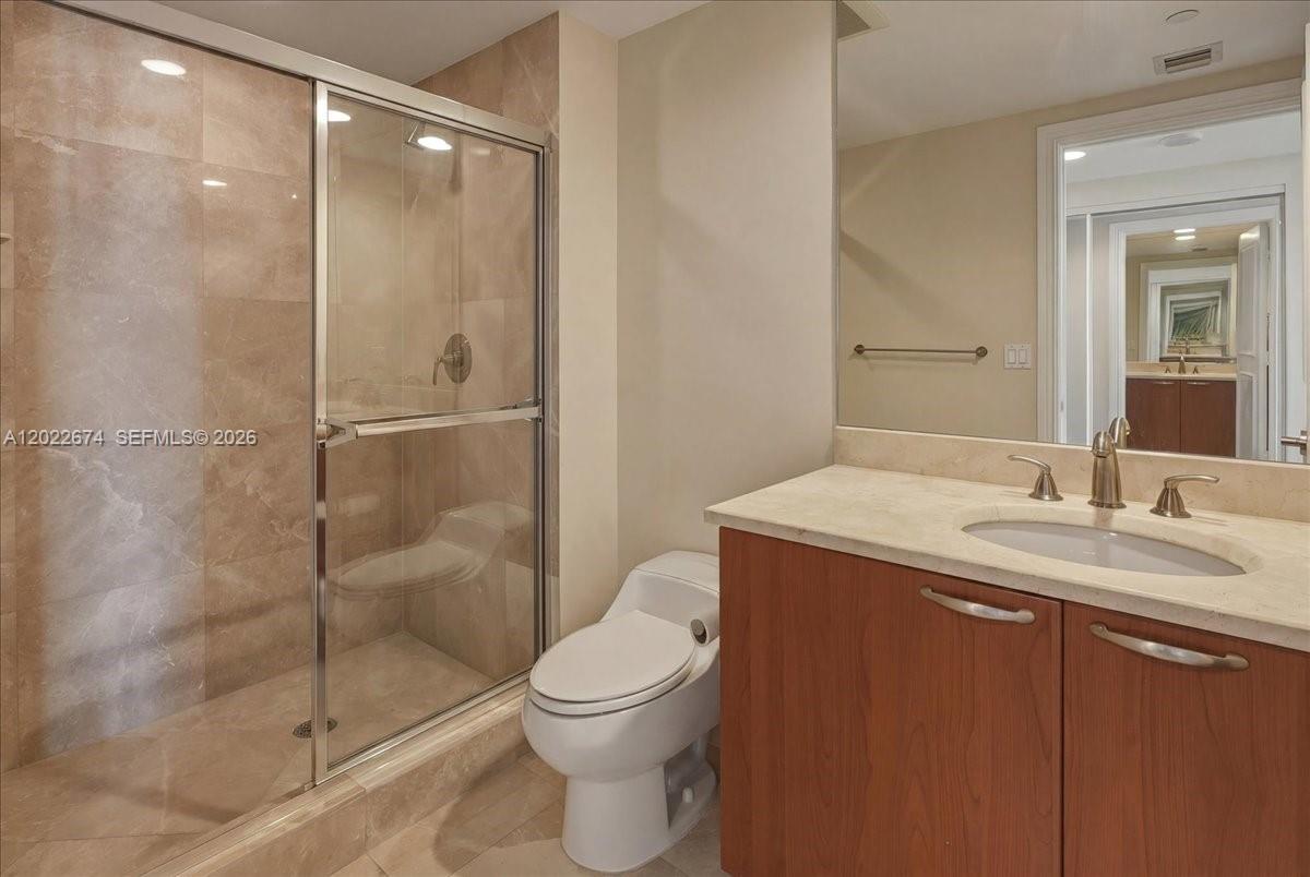 3301 NE 183rd St #2101 Aventura, FL 33160