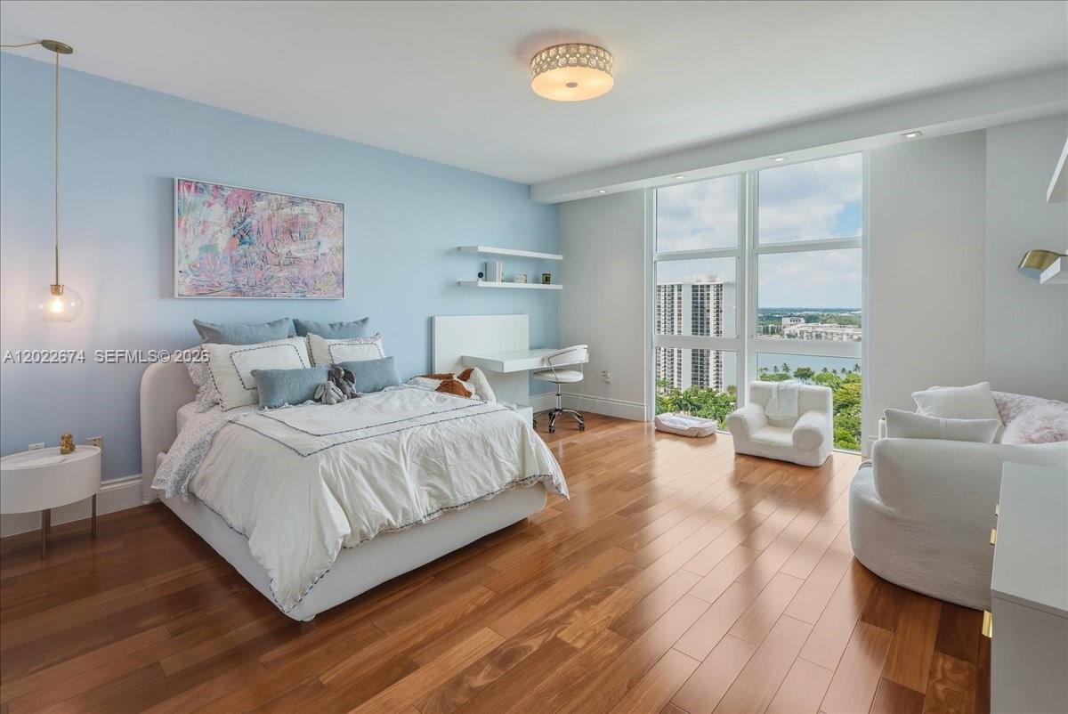 3301 NE 183rd St #2101 Aventura, FL 33160