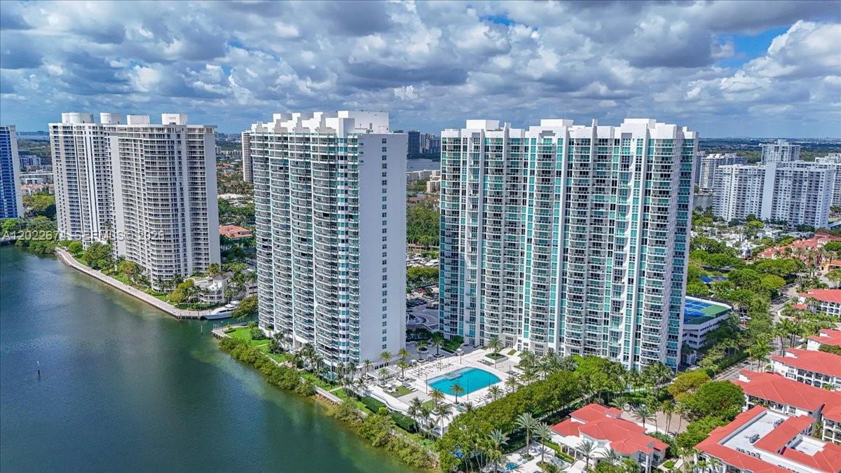 3301 NE 183rd St #2101 Aventura, FL 33160