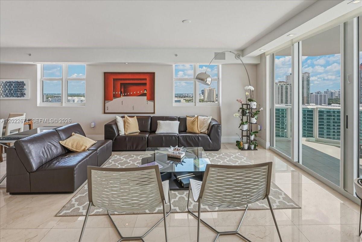 3301 NE 183rd St #2101 Aventura, FL 33160