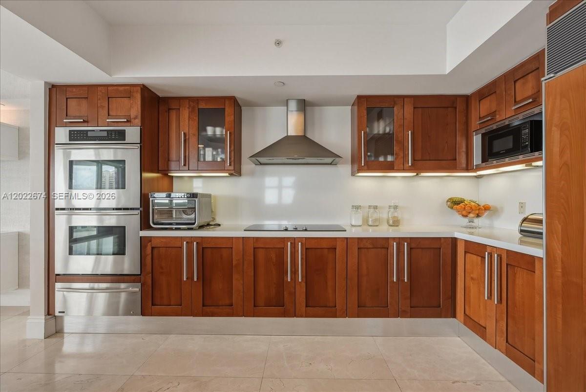 3301 NE 183rd St #2101 Aventura, FL 33160