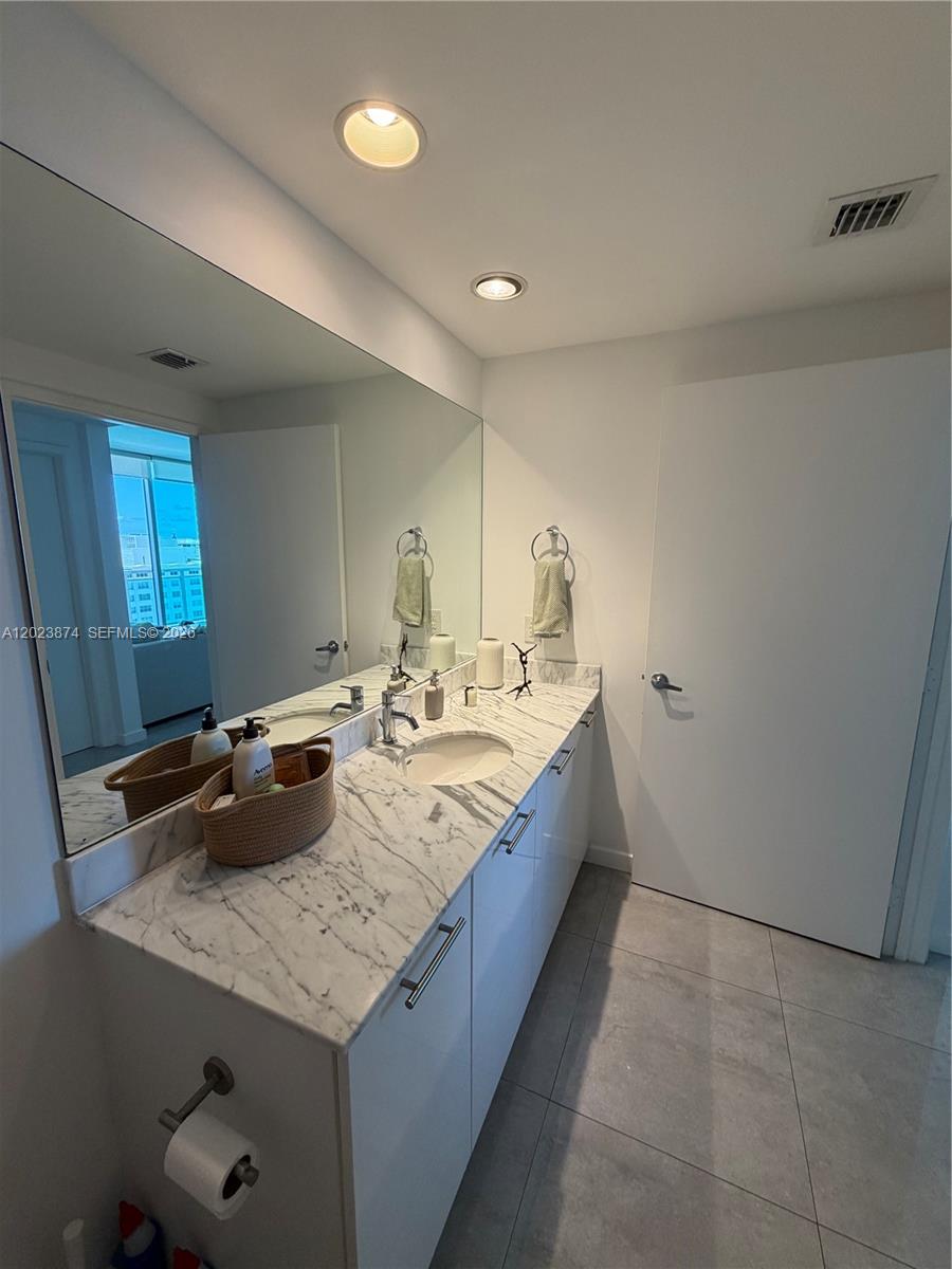 image The Plaza on Brickell West13