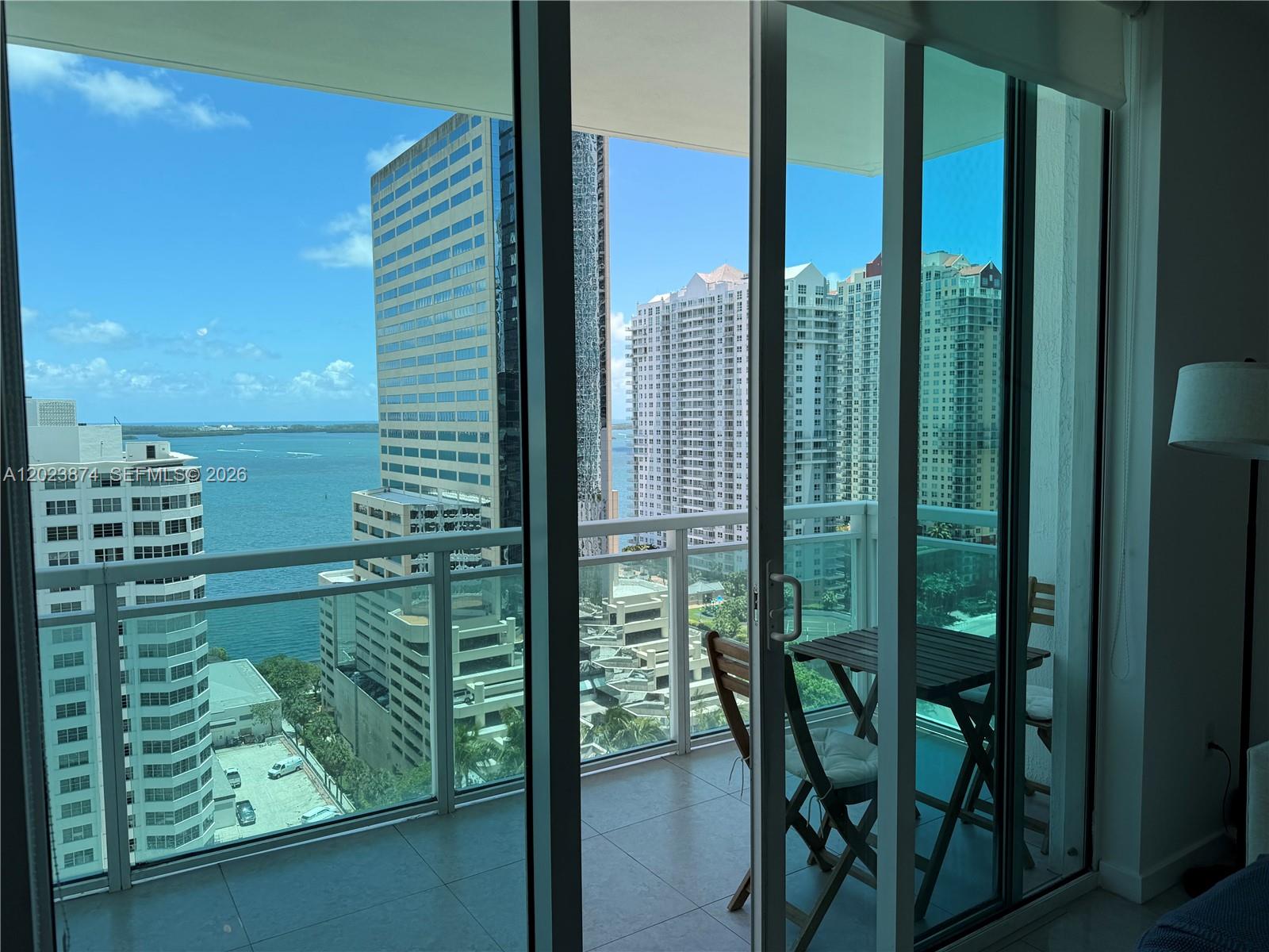 image The Plaza on Brickell West16