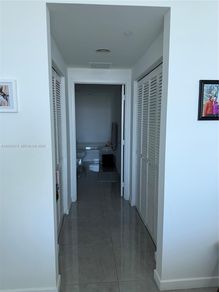image The Plaza on Brickell West22