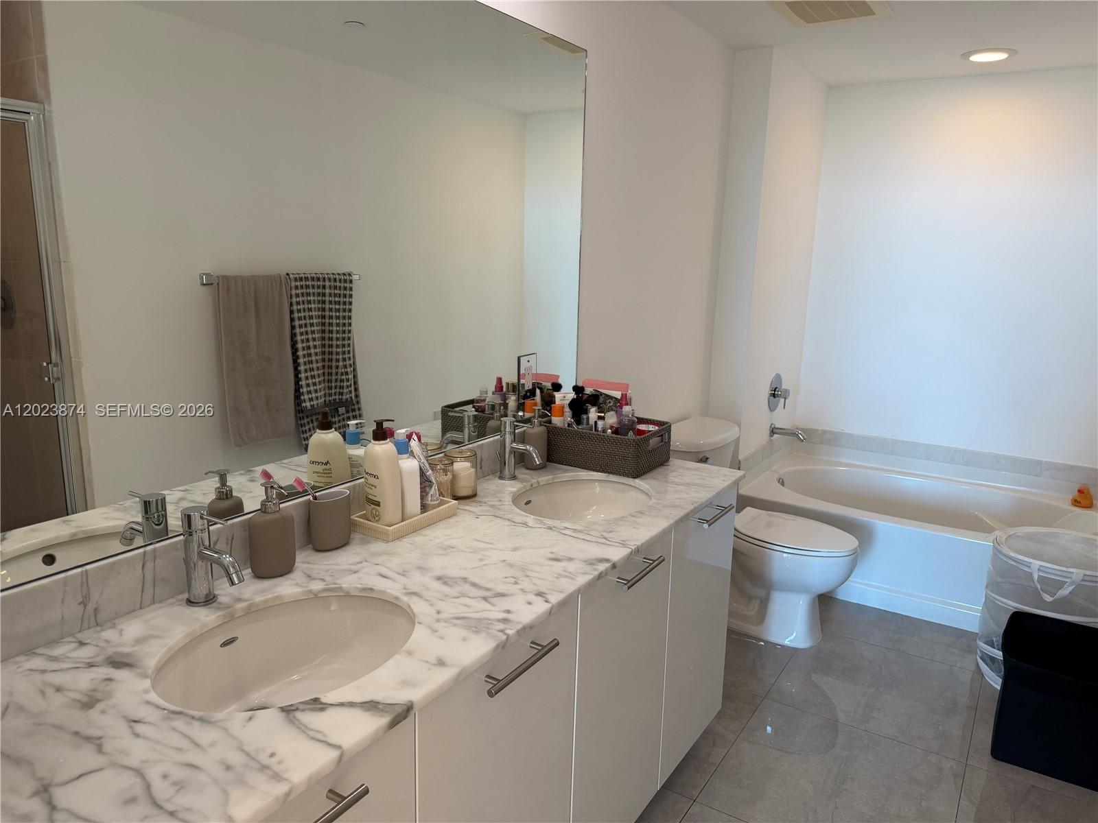 image The Plaza on Brickell West27