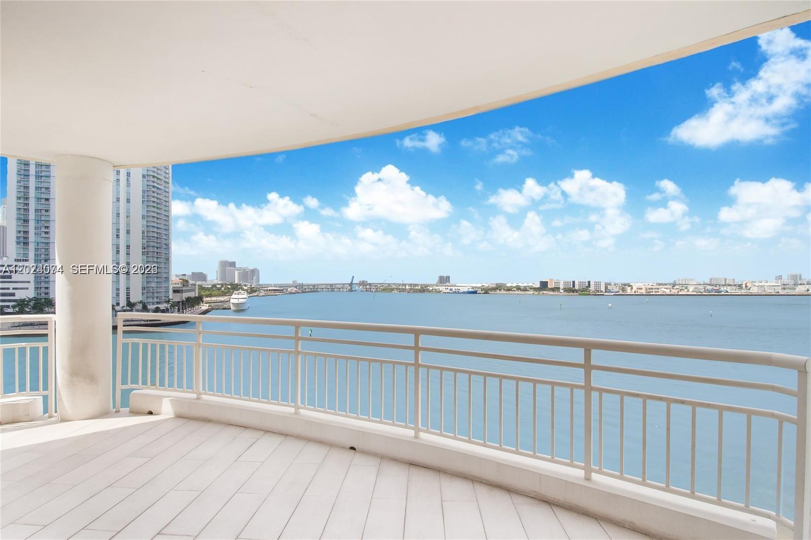 888 Brickell Key Dr #712 Miami, FL 33131