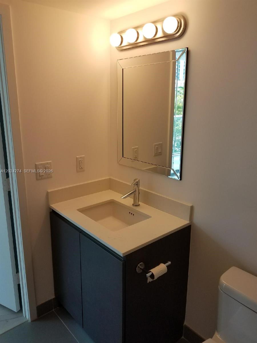 6620 Indian Crk Dr #104 Miami Beach, FL 33141