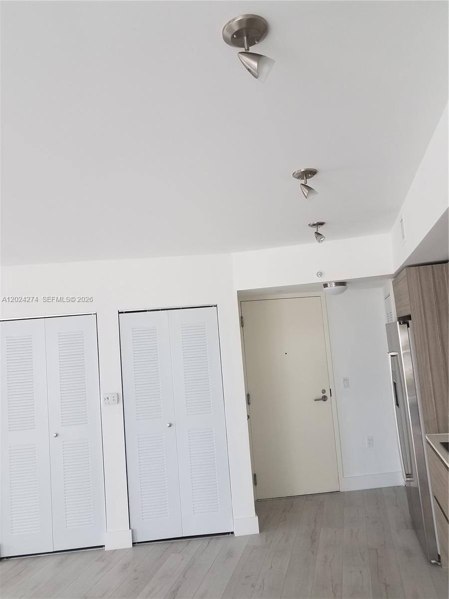 6620 Indian Crk Dr #104 Miami Beach, FL 33141