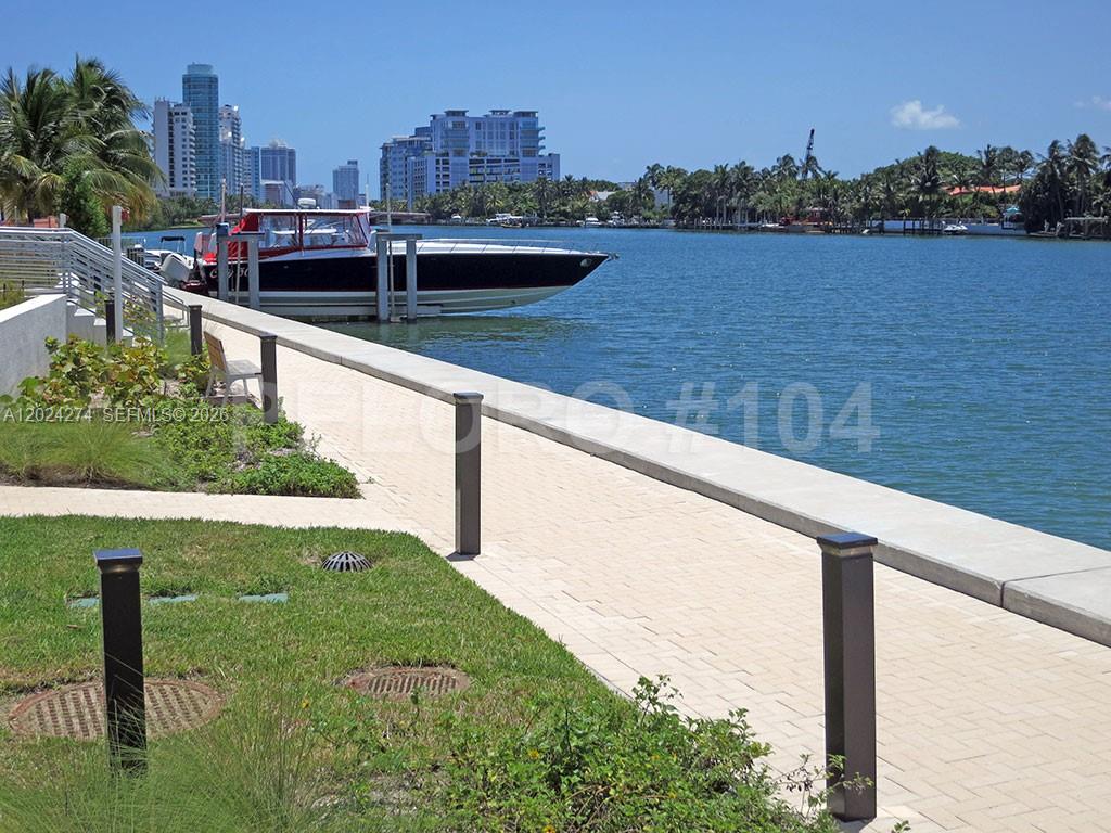 6620 Indian Crk Dr #104 Miami Beach, FL 33141