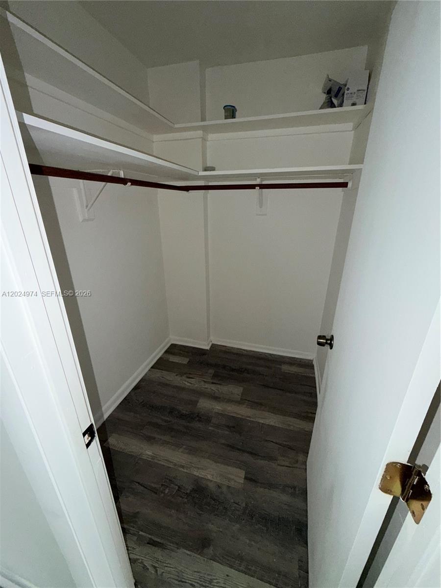 1470 NE 125th Ter #605 North Miami, FL 33161