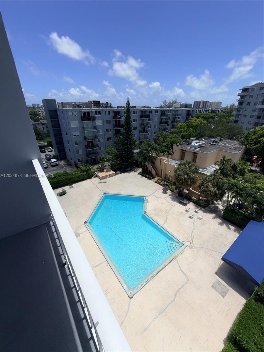1470 NE 125th Ter #605 North Miami, FL 33161